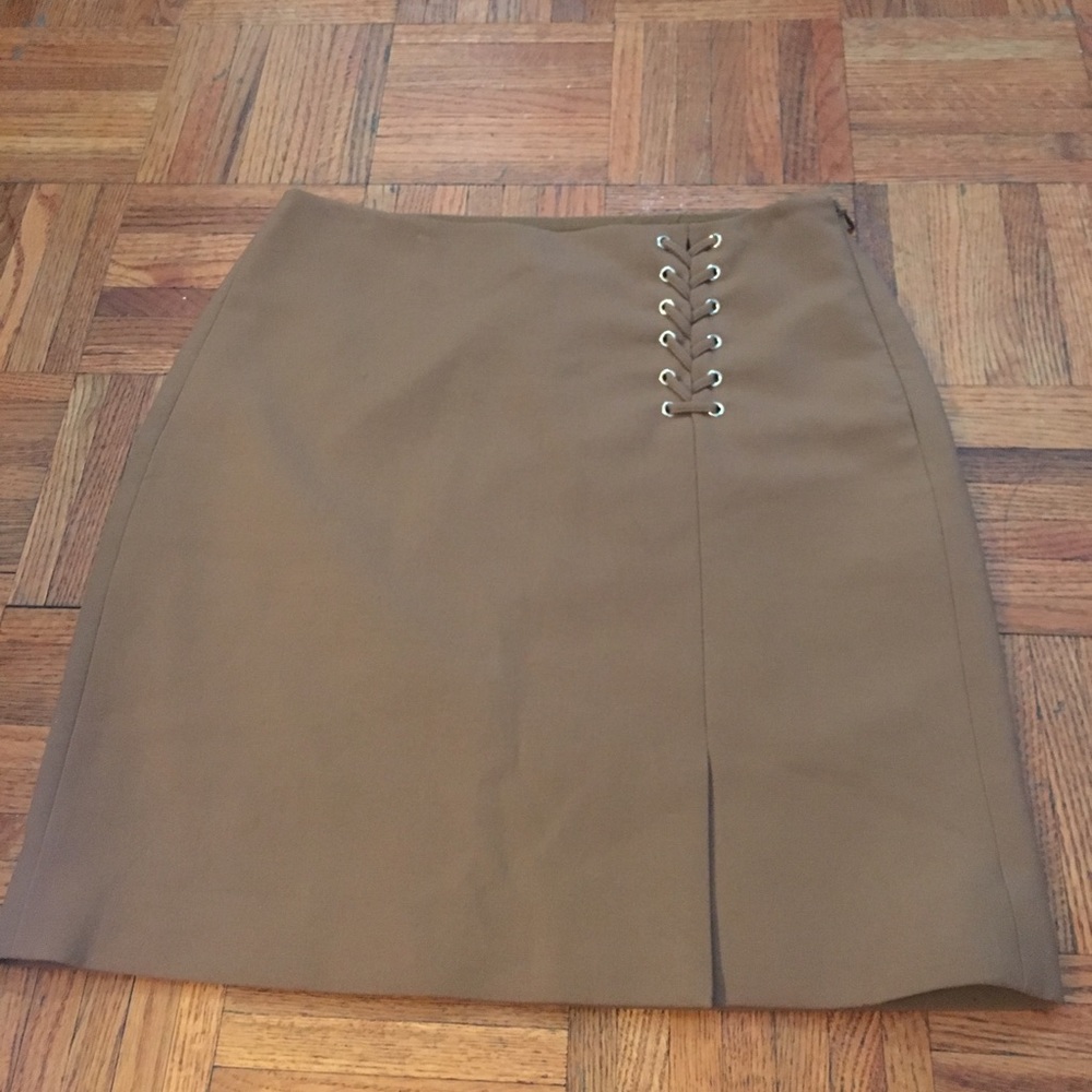 White House Black Market Caramel Corset Skirt 🍂